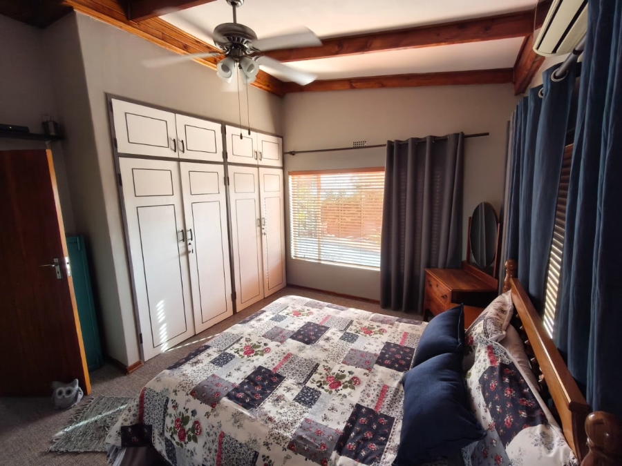 4 Bedroom Property for Sale in Cashan North West